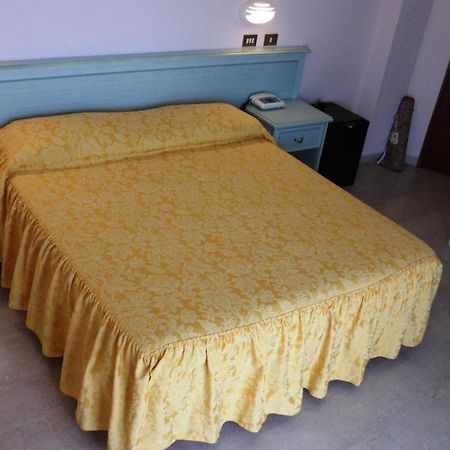 Hotel Reali تْشيانشانو  تيرمي المظهر الخارجي الصورة